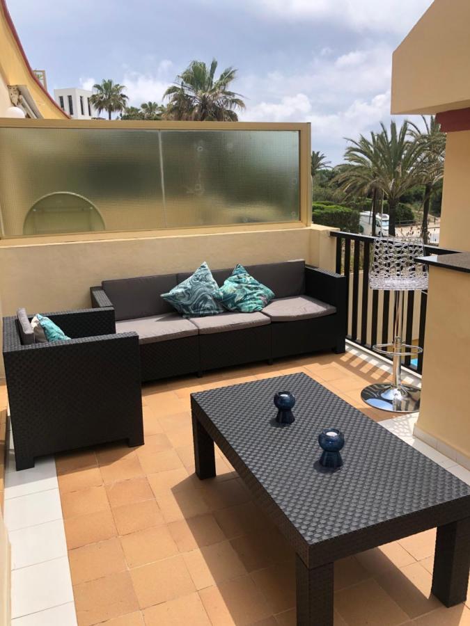 Beachfront Apartment - Sea Views - ماربيا المظهر الخارجي الصورة